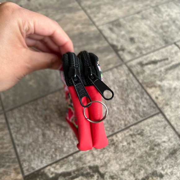 Frida Kahlo Patterned Pouch - Picture 2 of 6